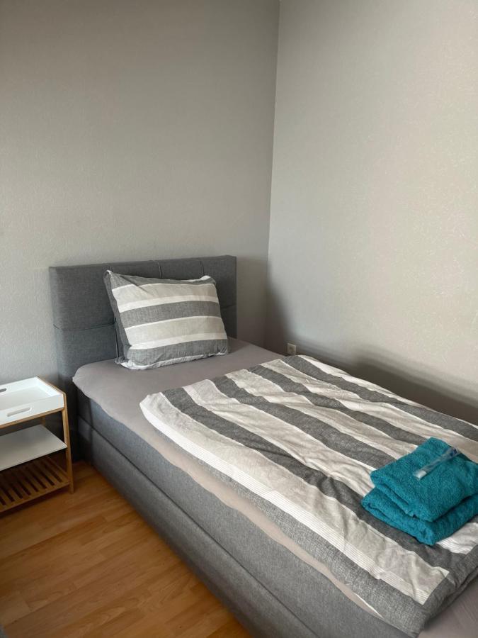 Apartment Gross 4 Zimmer Essen Exteriör bild